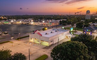 More details for 2001 Garth Rd, Baytown, TX - Retail for Sale