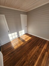 109 Few St, Greer, SC for lease Interior Photo- Image 2 of 2