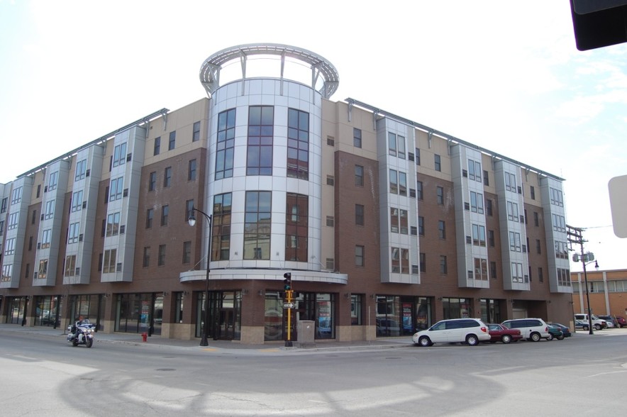 630 1st Ave N, Fargo, ND for lease - Building Photo - Image 1 of 5