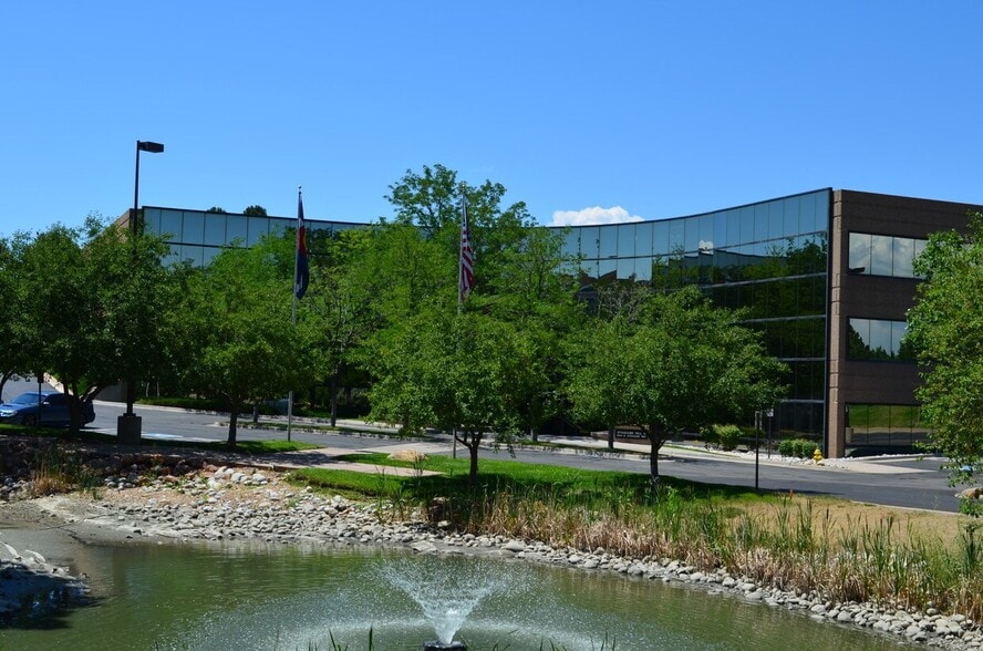 6041 S Syracuse Way, Greenwood Village, CO for lease - Building Photo - Image 1 of 9