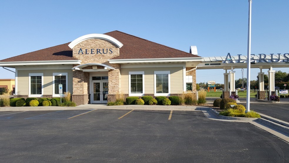 3342 Sheyenne St, West Fargo, ND for sale - Primary Photo - Image 1 of 1