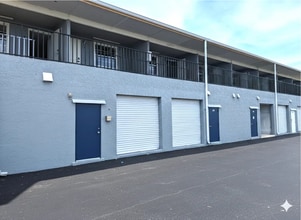 16731 Mcgregor Blvd, Fort Myers, FL for lease Building Photo- Image 2 of 5