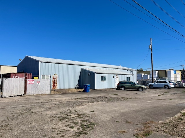 1411 Salem Industrial Dr NE, Salem, OR for lease Building Photo- Image 1 of 3