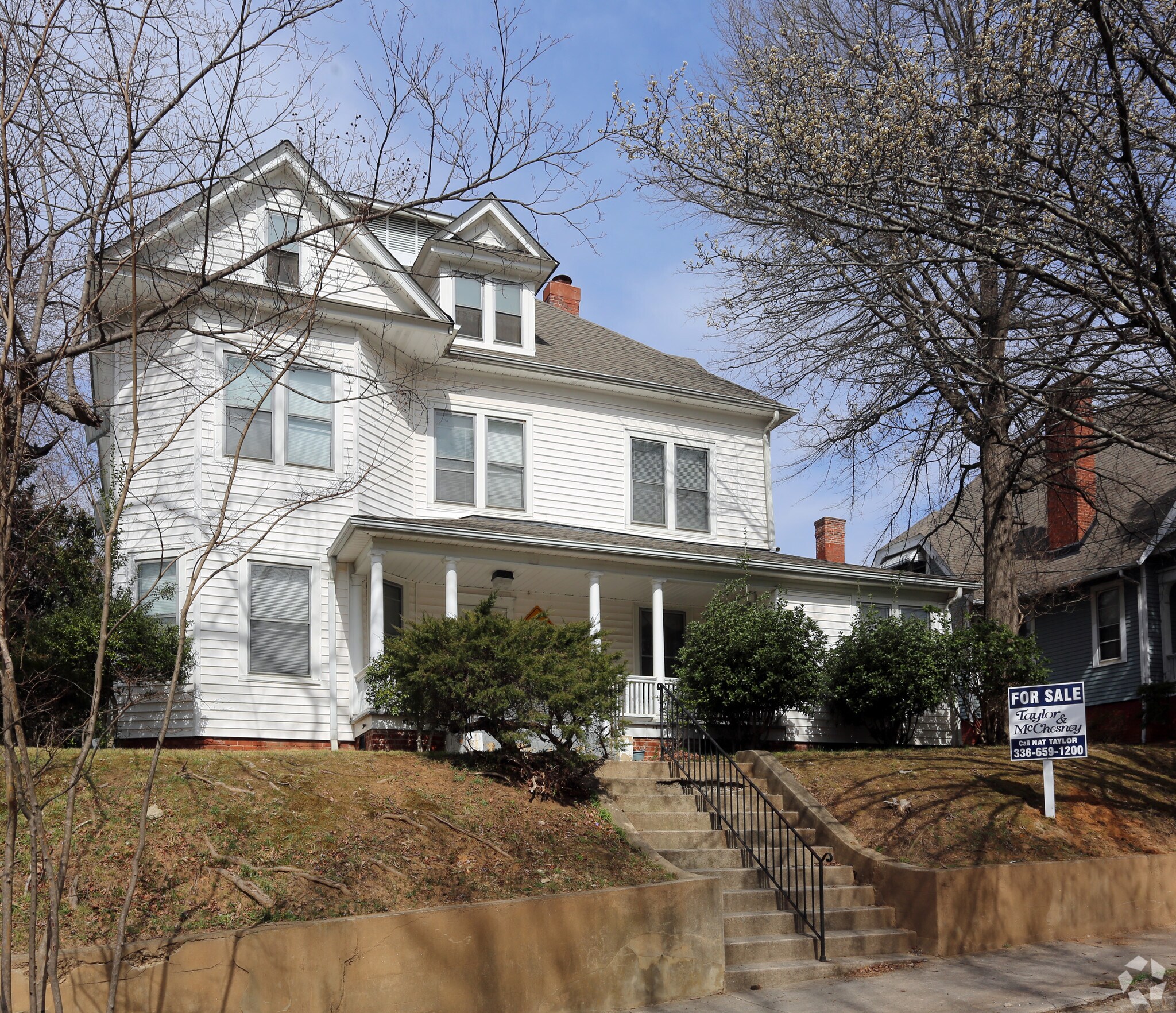 627 W Second St, WinstonSalem, NC 27101