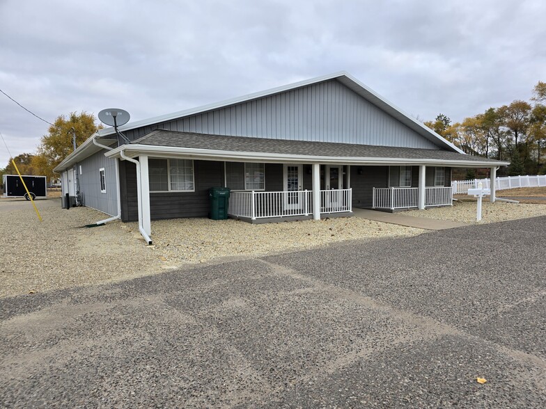 31259 64th Avenue Path, Cannon Falls, MN for sale - Primary Photo - Image 2 of 7