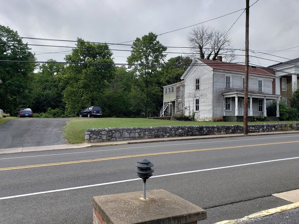 3250 S Main St, Toms Brook, VA for sale Building Photo- Image 1 of 1