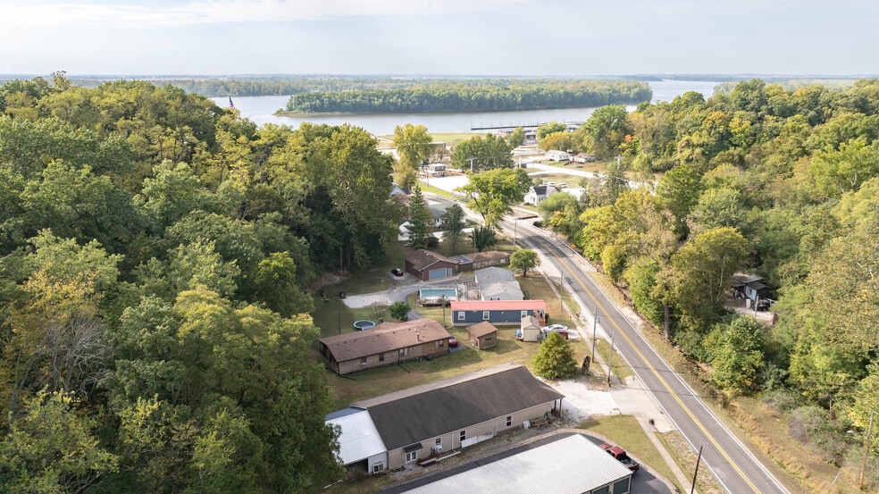 309 N Market St, Grafton, IL for sale - Building Photo - Image 2 of 23