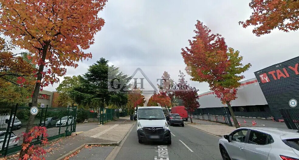 Industrial in Le Blanc-Mesnil for sale - Building Photo - Image 2 of 3