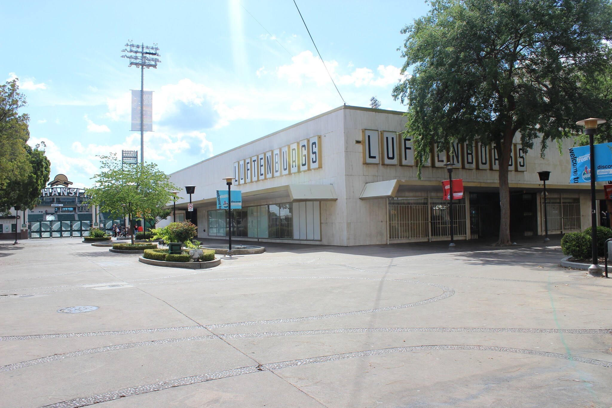909 Fulton Mall, Fresno, CA for sale Primary Photo- Image 1 of 1