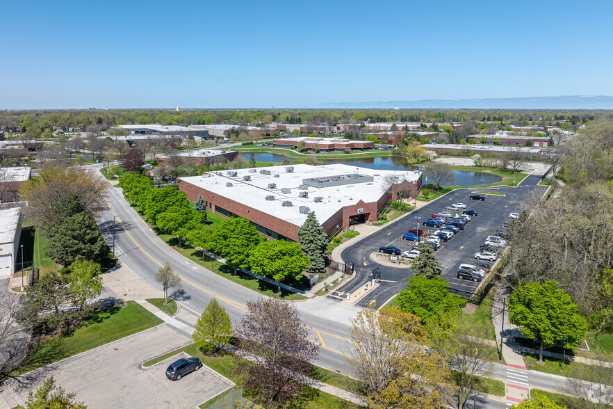852 Feehanville Dr, Mount Prospect, IL for sale - Aerial - Image 3 of 5