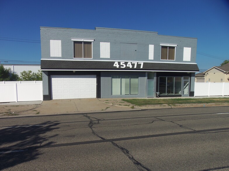 45477 Woodward Ave, Pontiac, MI for lease - Building Photo - Image 1 of 3