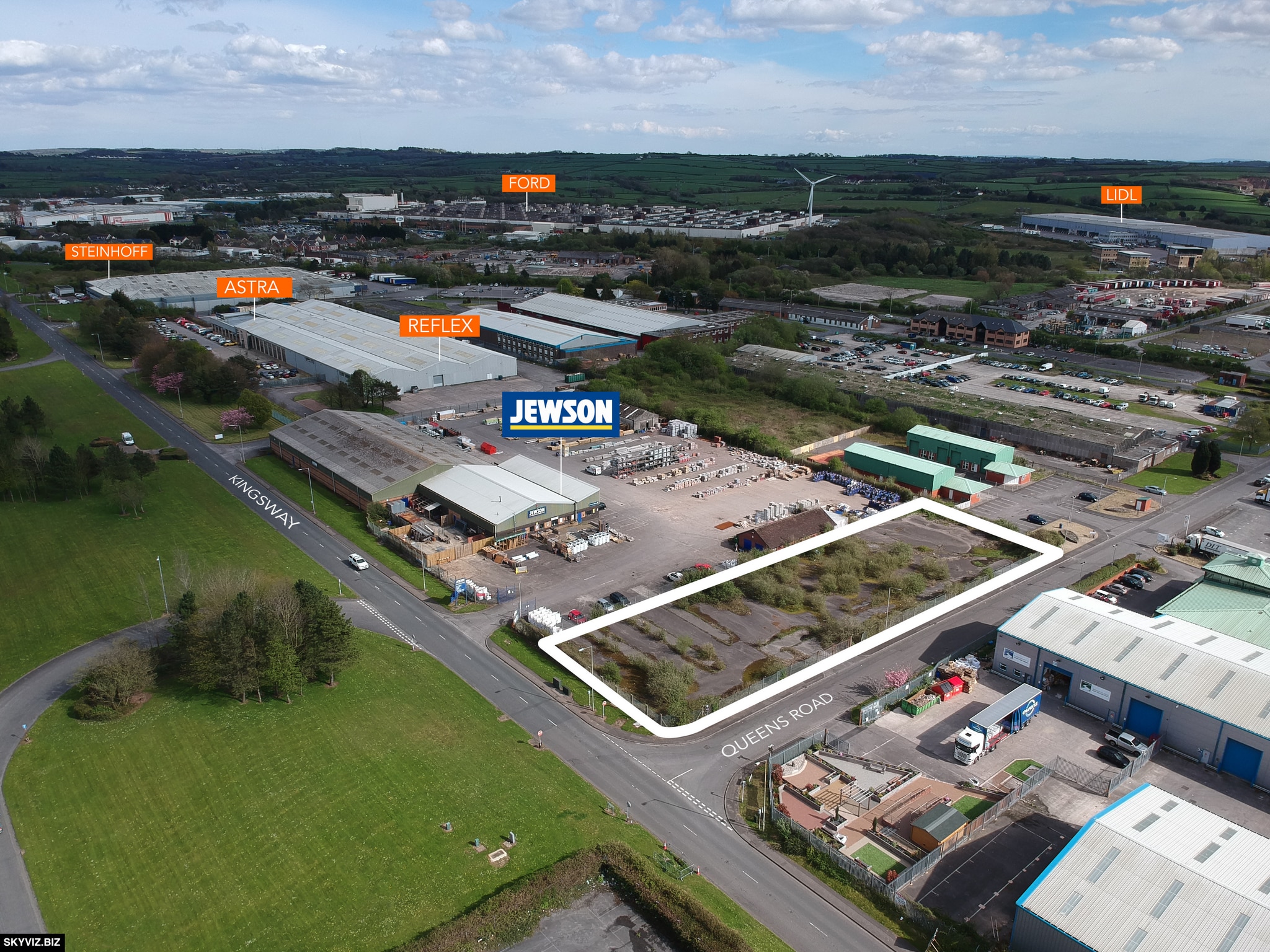 Queens Rd, Bridgend for lease Primary Photo- Image 1 of 2