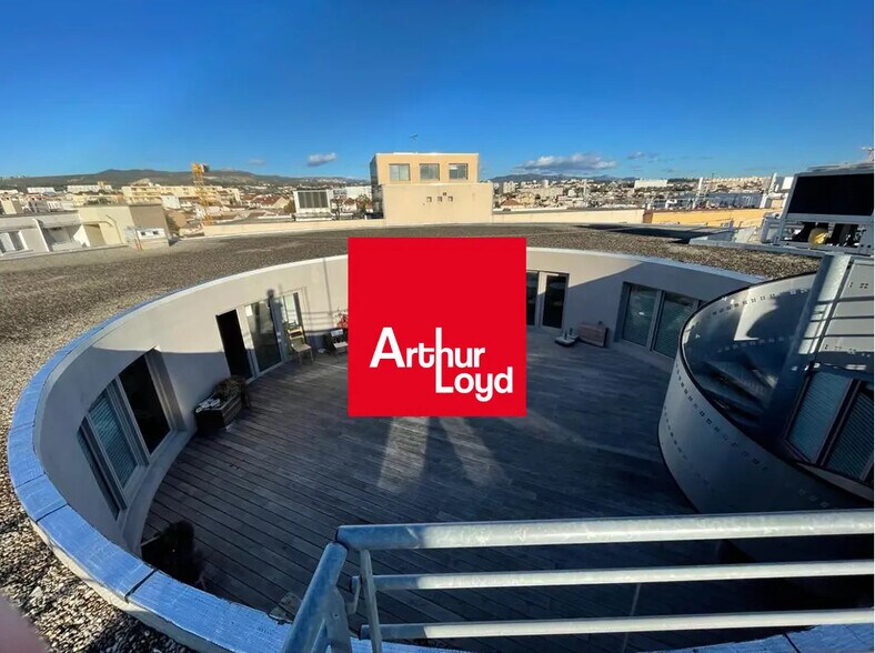 171 Bis Chemin De La Madrague Ville, Marseille for lease - Building Photo - Image 1 of 7