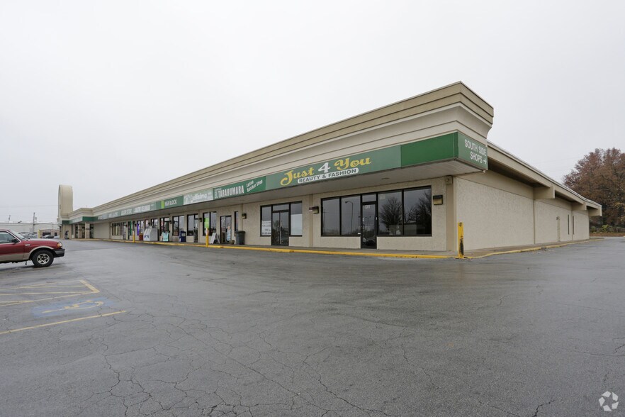 1311-1327 E Santa Fe St, Olathe, KS for sale - Primary Photo - Image 1 of 1