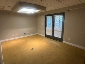 4001 W Newberry Rd, Gainesville, FL for lease Interior Photo- Image 2 of 6