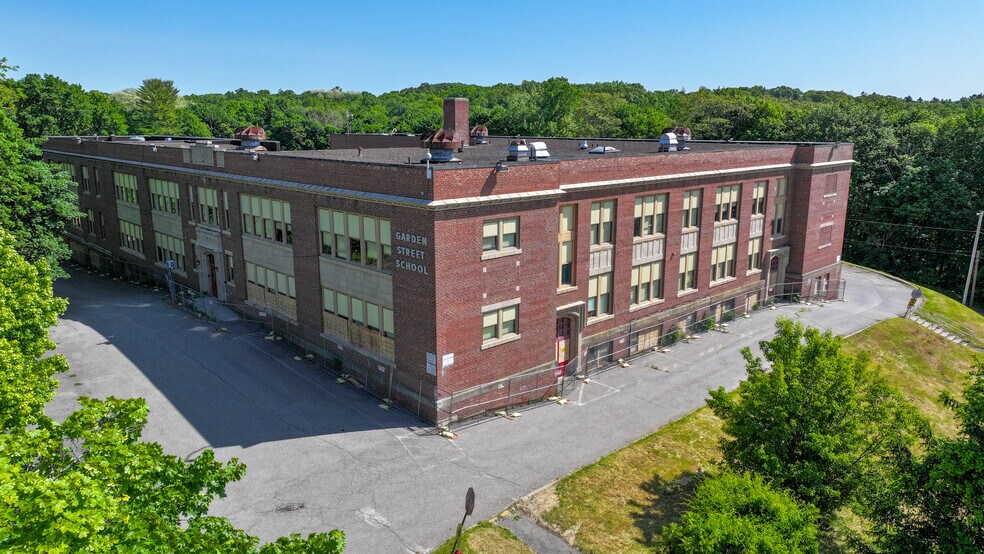 20 Garden St, Brewster, NY 10509