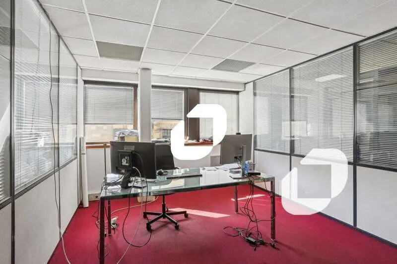 38 Rue De La Convention, Le Kremlin-Bicêtre for lease Building Photo- Image 1 of 29