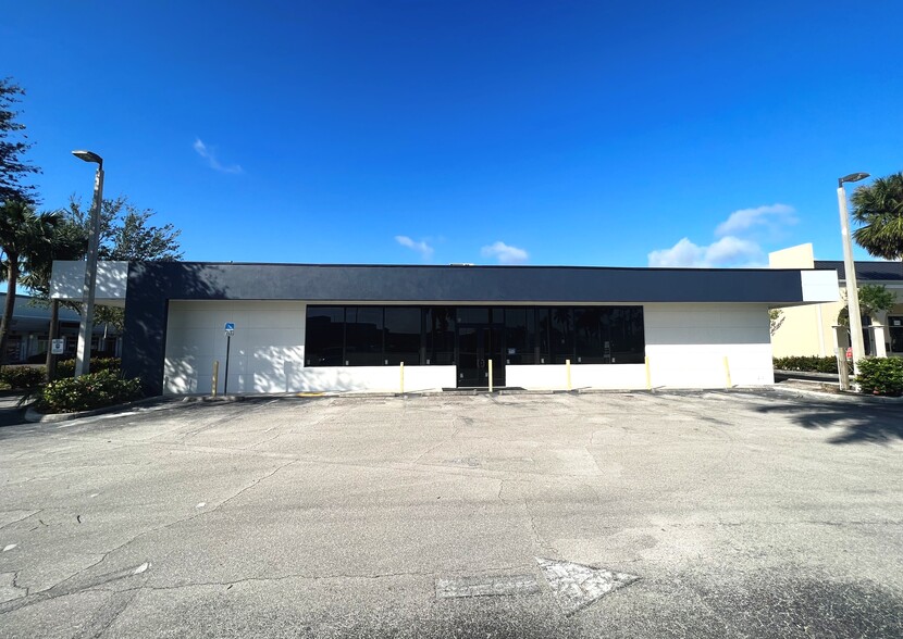 4150 S Cleveland Ave, Fort Myers, FL for lease - Building Photo - Image 1 of 11