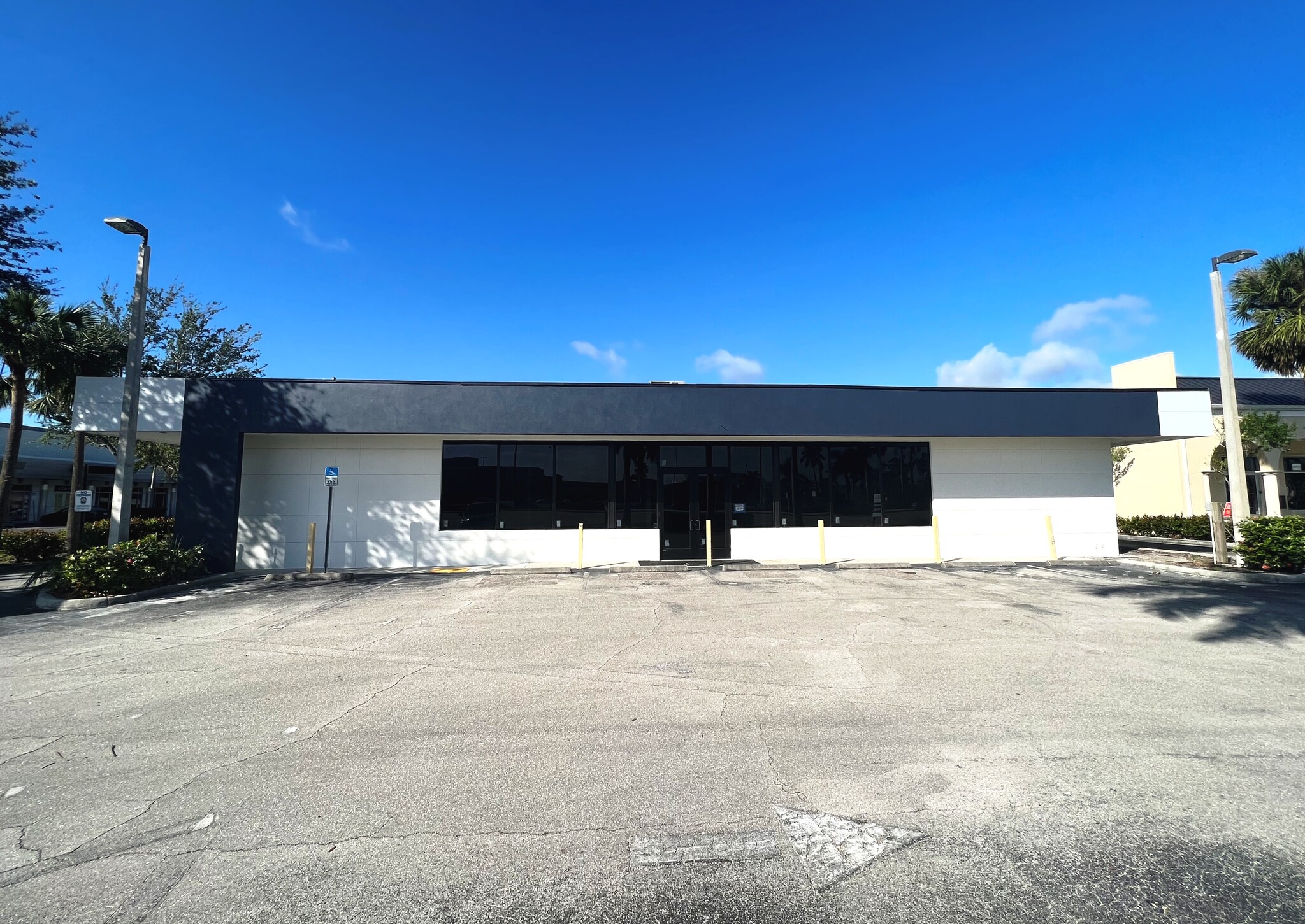 4150 S Cleveland Ave, Fort Myers, FL for lease Building Photo- Image 1 of 12