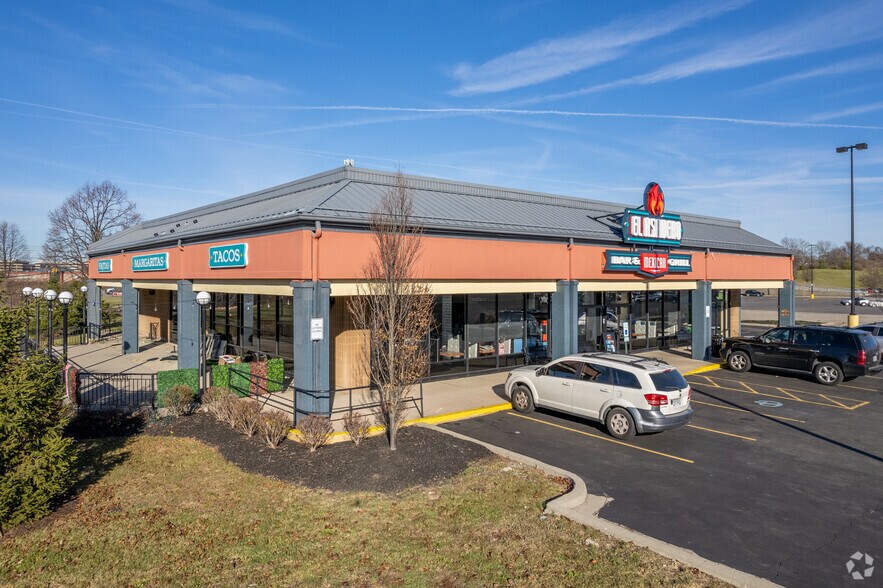 1081 Smiley Ave, Cincinnati, OH 45240