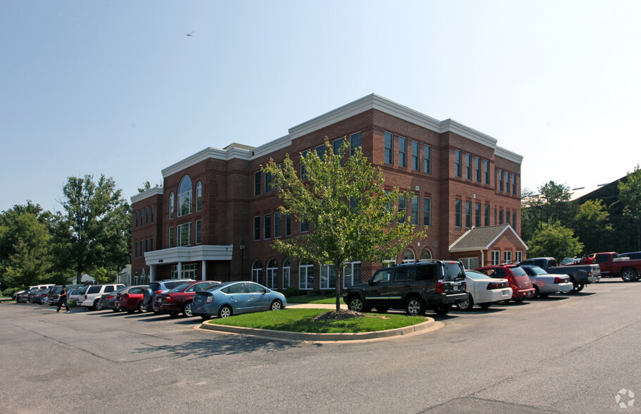 3460 Old Washington Rd, Waldorf, MD for lease - Primary Photo - Image 1 of 44