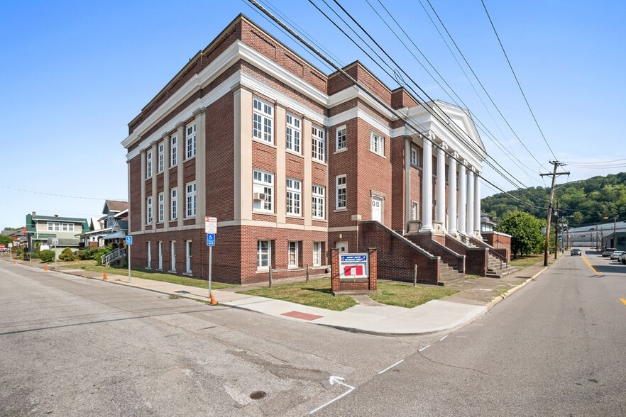 501 Elizabeth St, Charleston, WV for sale - Building Photo - Image 2 of 28