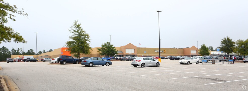 670 Lillington Hwy, Spring Lake, NC for sale - Building Photo - Image 1 of 1