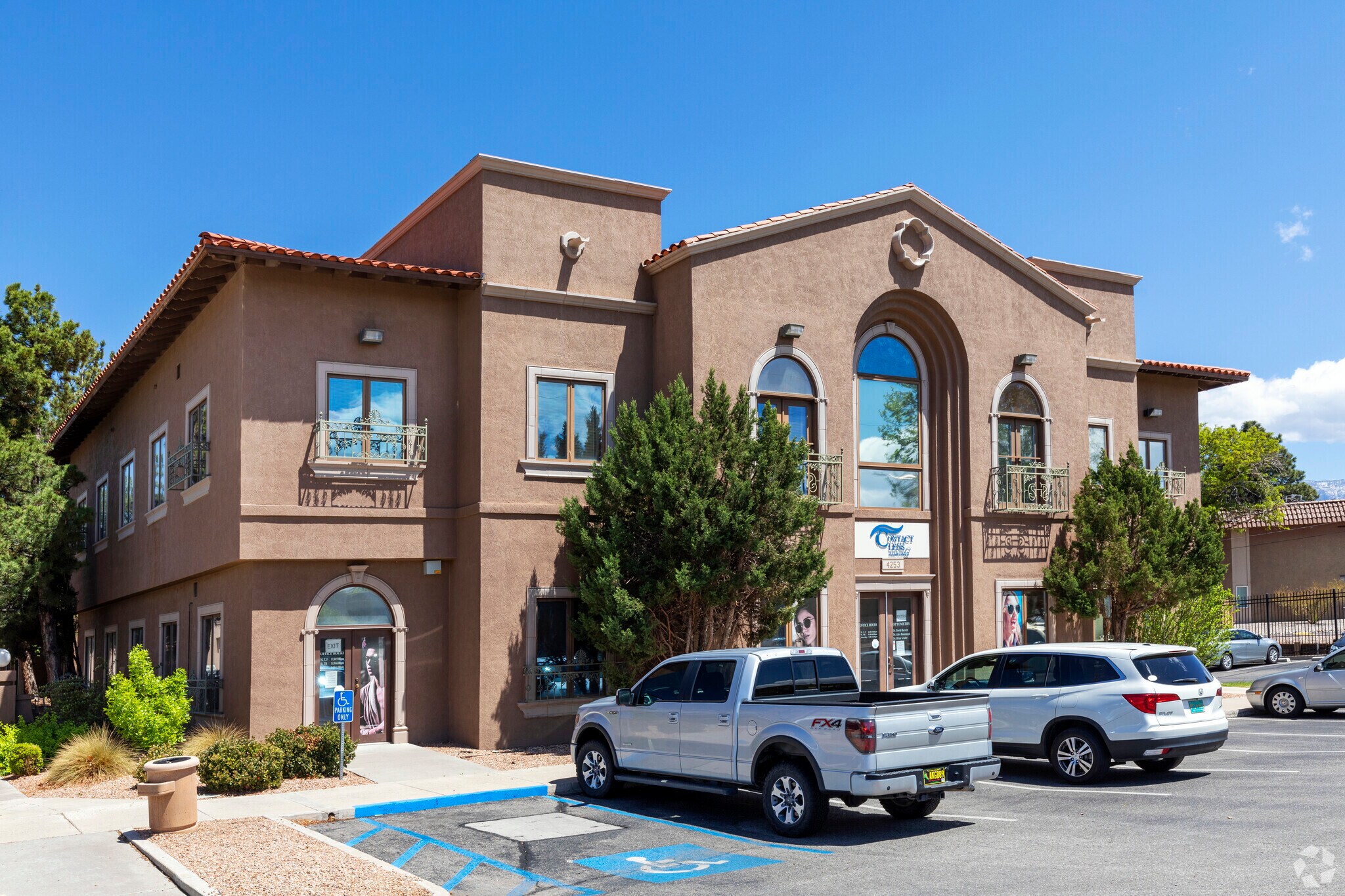 4253-4263 Montgomery Blvd, Albuquerque, NM for sale Primary Photo- Image 1 of 5