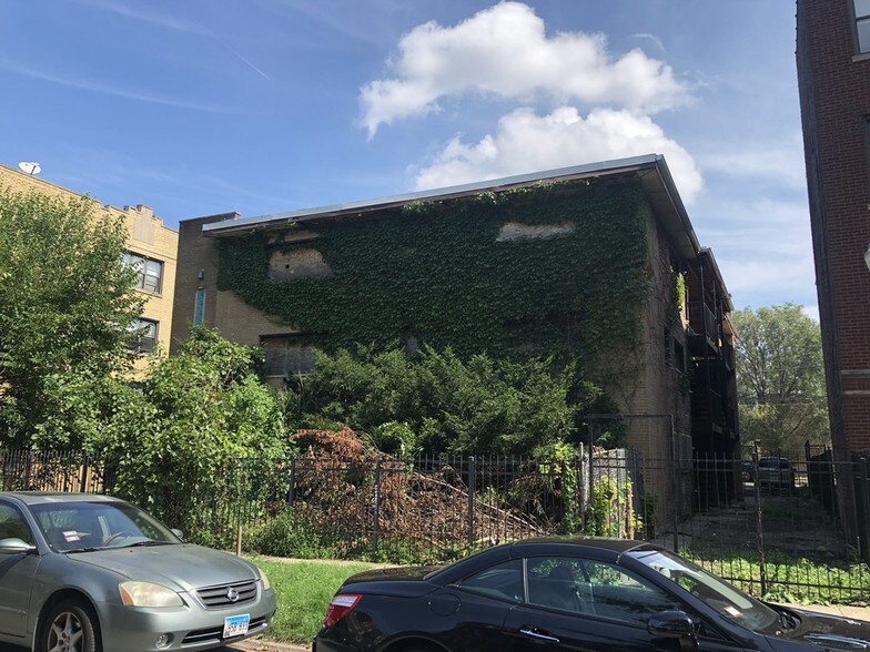 8215 S Ellis Ave, Chicago, IL for sale - Building Photo - Image 1 of 1