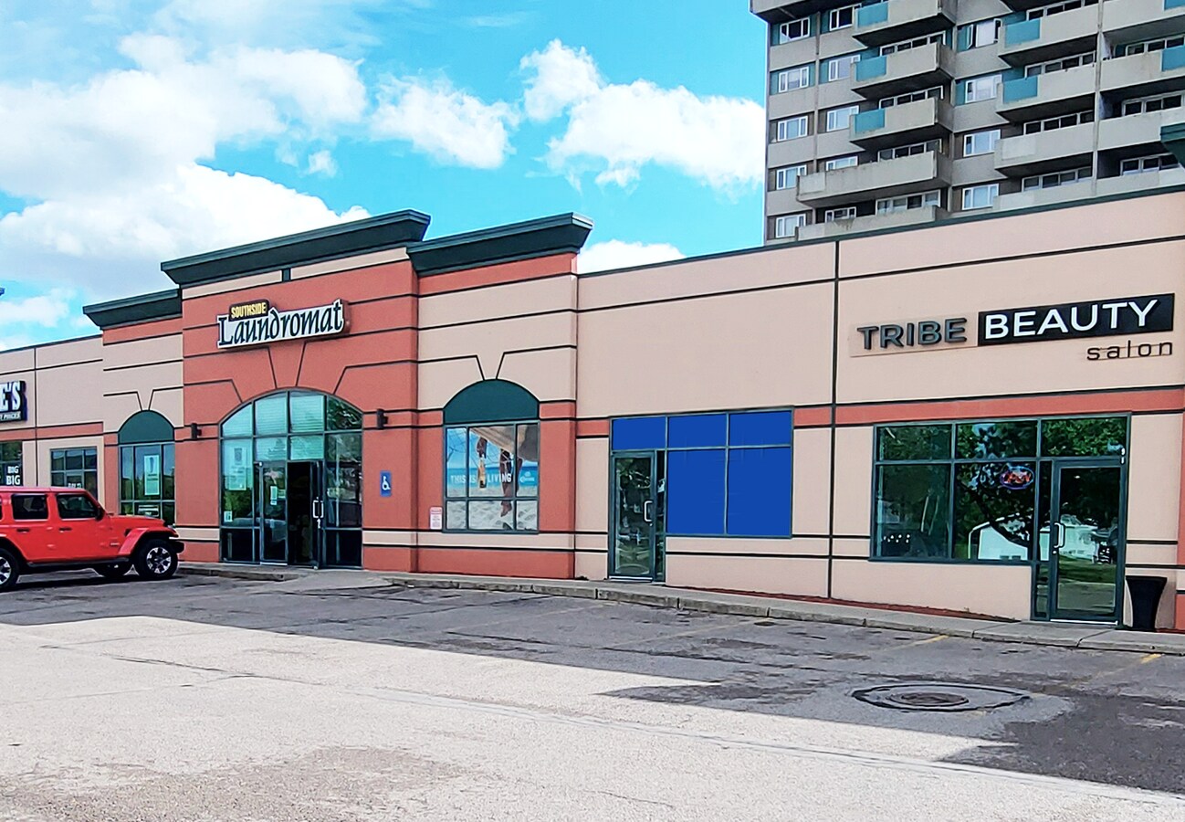 3701 50 Ave, Red Deer, AB T4N 3Y7