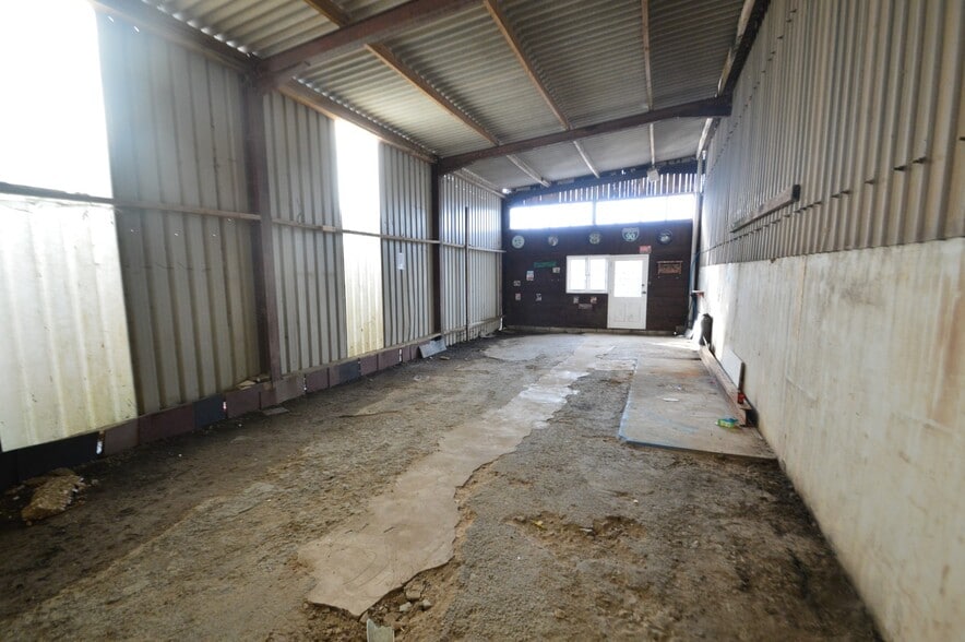 Nuttaberry, Bideford for sale - Interior Photo - Image 3 of 6