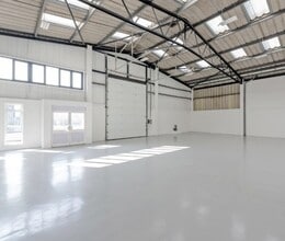 Newton Rd, Peacehaven for lease Interior Photo- Image 2 of 2