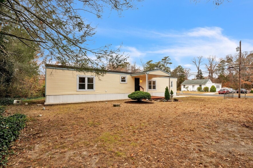 Laurel Lakes Rental Portfilio portfolio of 20 properties for sale on LoopNet.com - Building Photo - Image 2 of 53