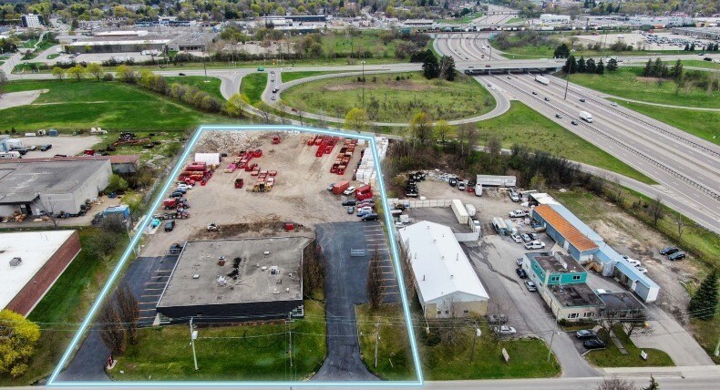 1099 Guelph St, Kitchener, ON for sale - Building Photo - Image 2 of 14