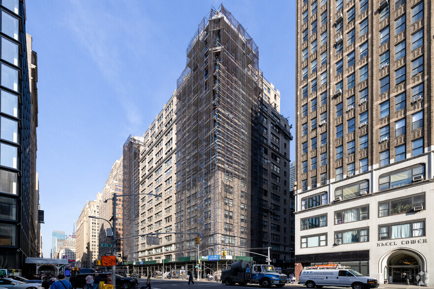 333 Seventh Ave, New York, NY for lease - Building Photo - Image 1 of 11