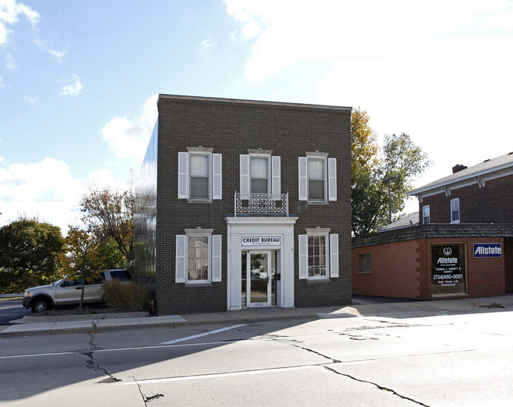 25 S Huron St, Ypsilanti, MI for lease - Building Photo - Image 2 of 15