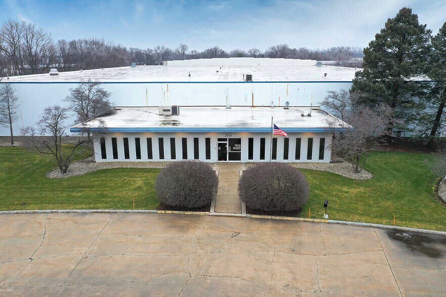 2040 Toledo Rd, Elkhart, IN 46516