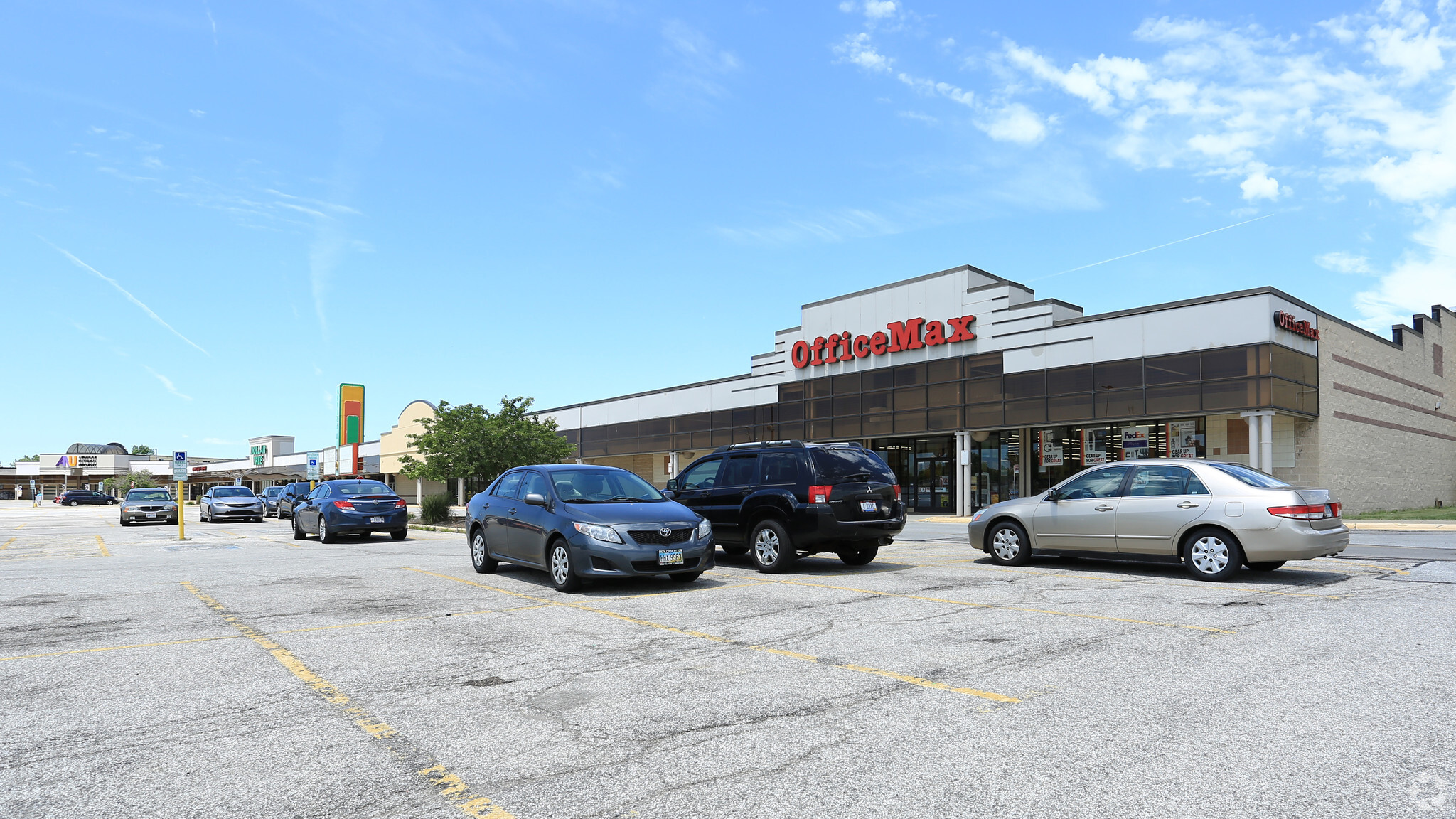 27505-27845 Chardon Rd, Willoughby Hills, OH for lease Primary Photo- Image 1 of 9