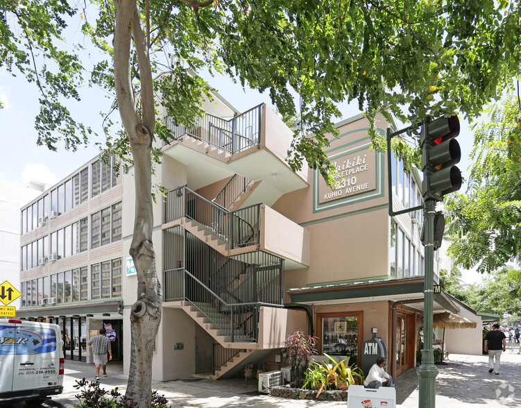 2310 Kuhio Ave, Honolulu, HI for lease - Primary Photo - Image 2 of 4