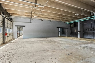 3014 N Main St, Anderson, SC for lease Interior Photo- Image 1 of 5