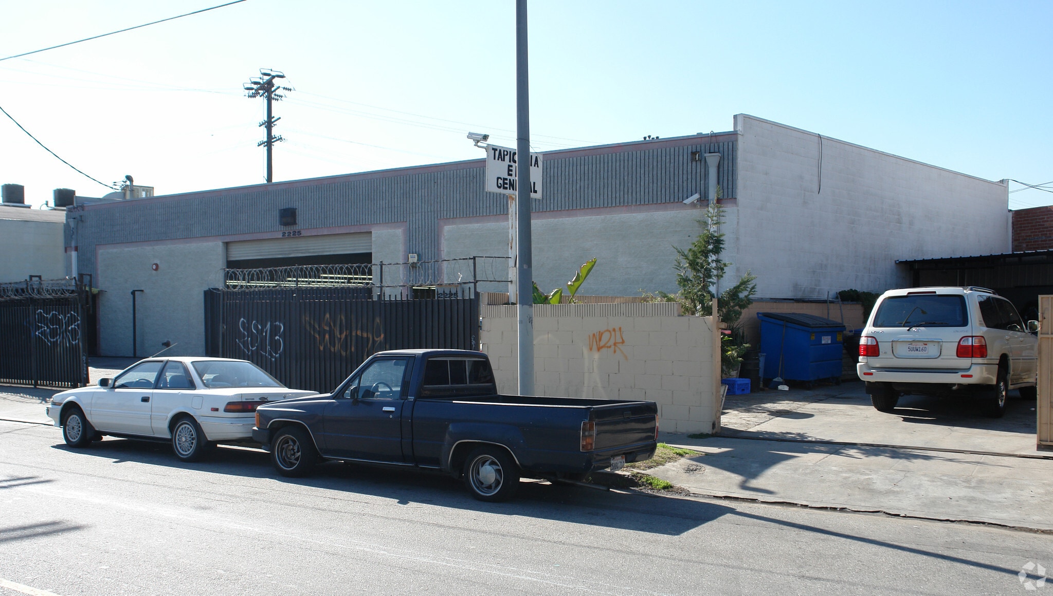 2219-2225 Long Beach Ave, Los Angeles, CA for lease Primary Photo- Image 1 of 7