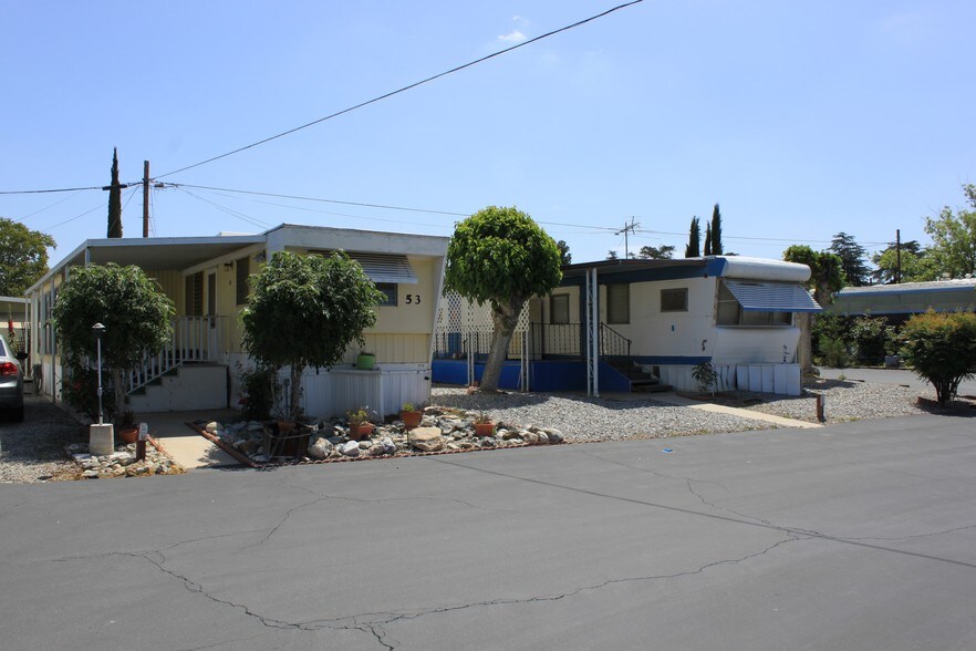 13063 5th St, Yucaipa, CA 92399