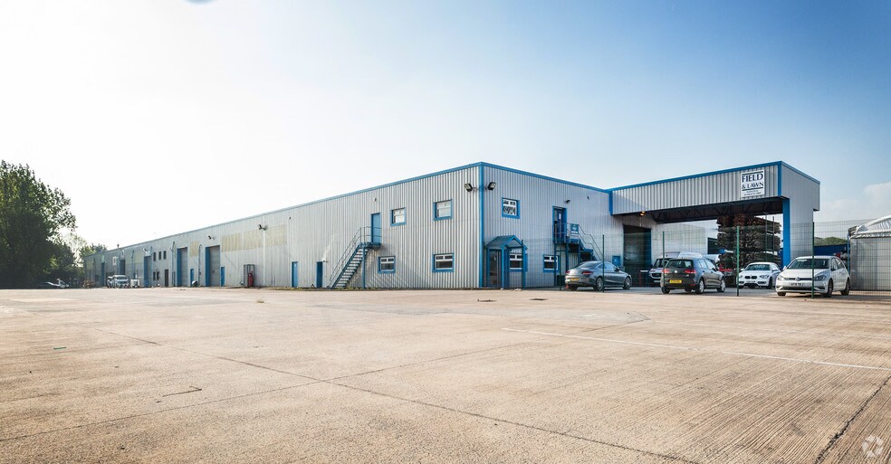 Aston Ln S, Runcorn for sale - Primary Photo - Image 1 of 1