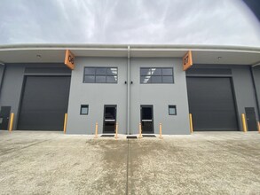 32-36 Dunheved Circuit, St Marys for lease Building Photo- Image 1 of 3