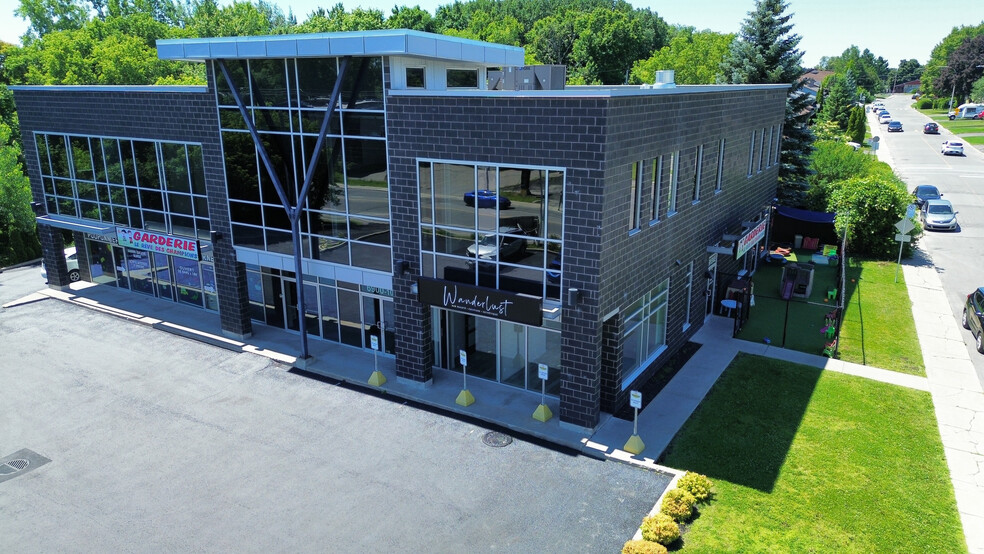 6900 Arthur-Sauvé, Laval, QC for lease - Building Photo - Image 1 of 4