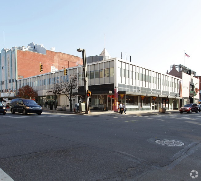 200216 Wyoming Ave, Scranton, PA 18503