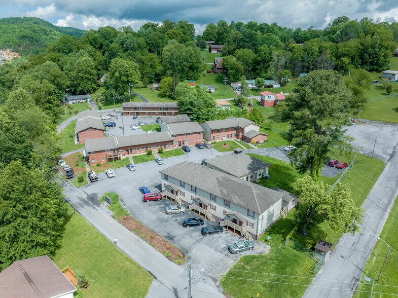 80 Jones Rd, Erwin, TN for sale - Building Photo - Image 1 of 1