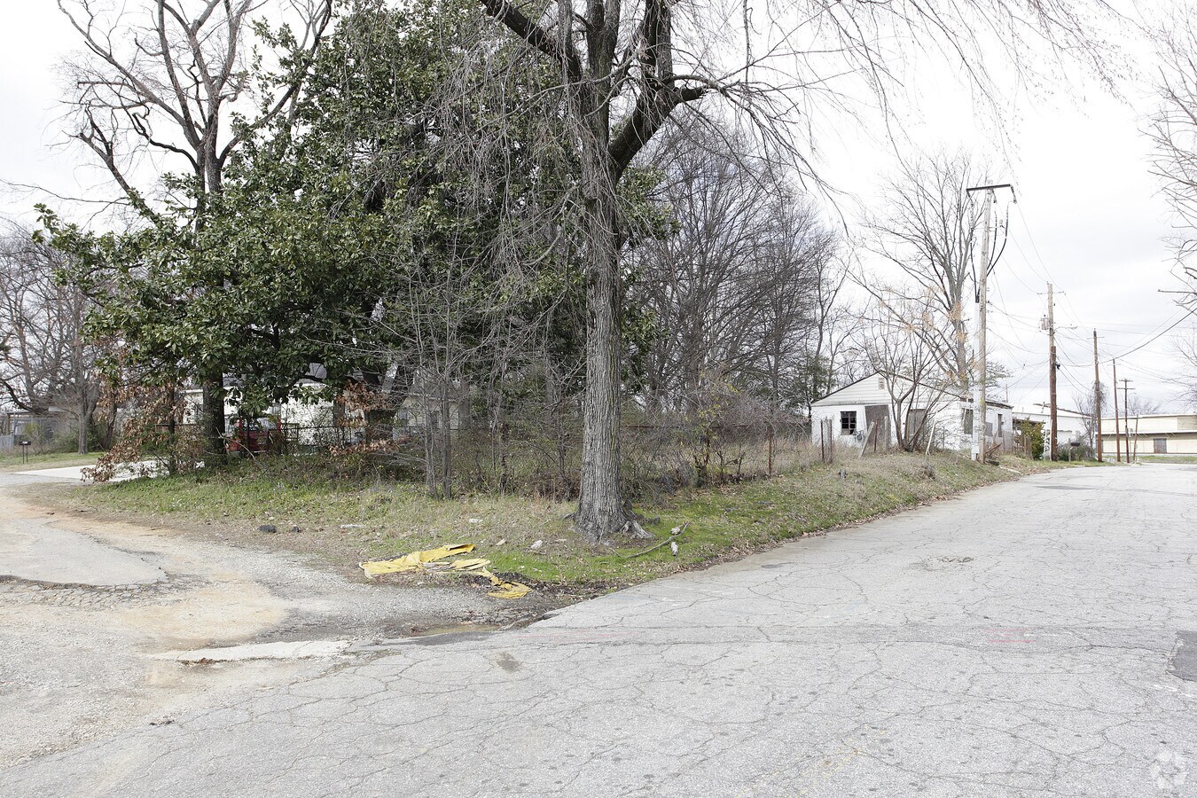 Willingham Dr, Atlanta, GA 30344