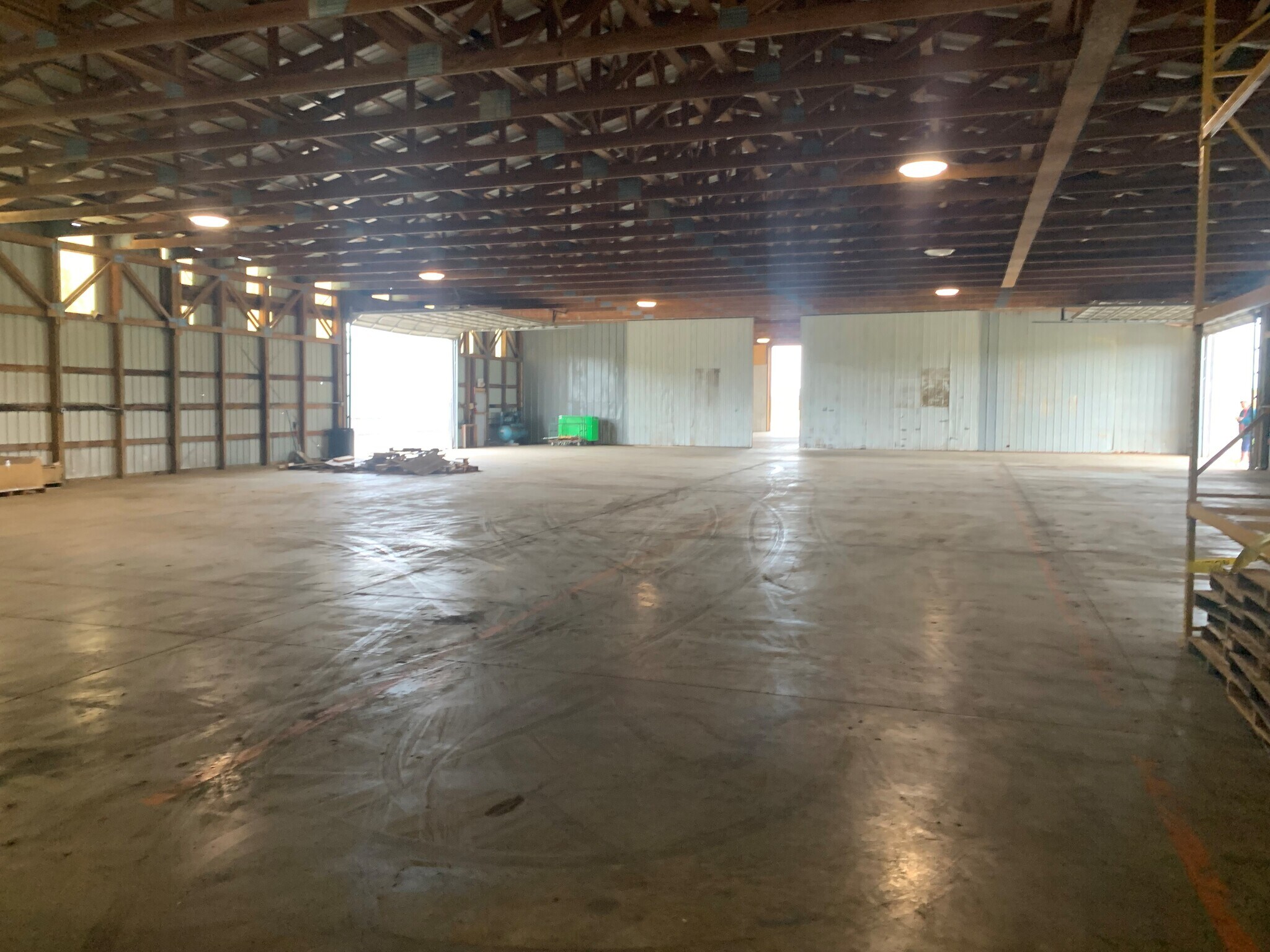 133 Commerce Pky, Hodgenville, KY 42748 Industrial for Lease