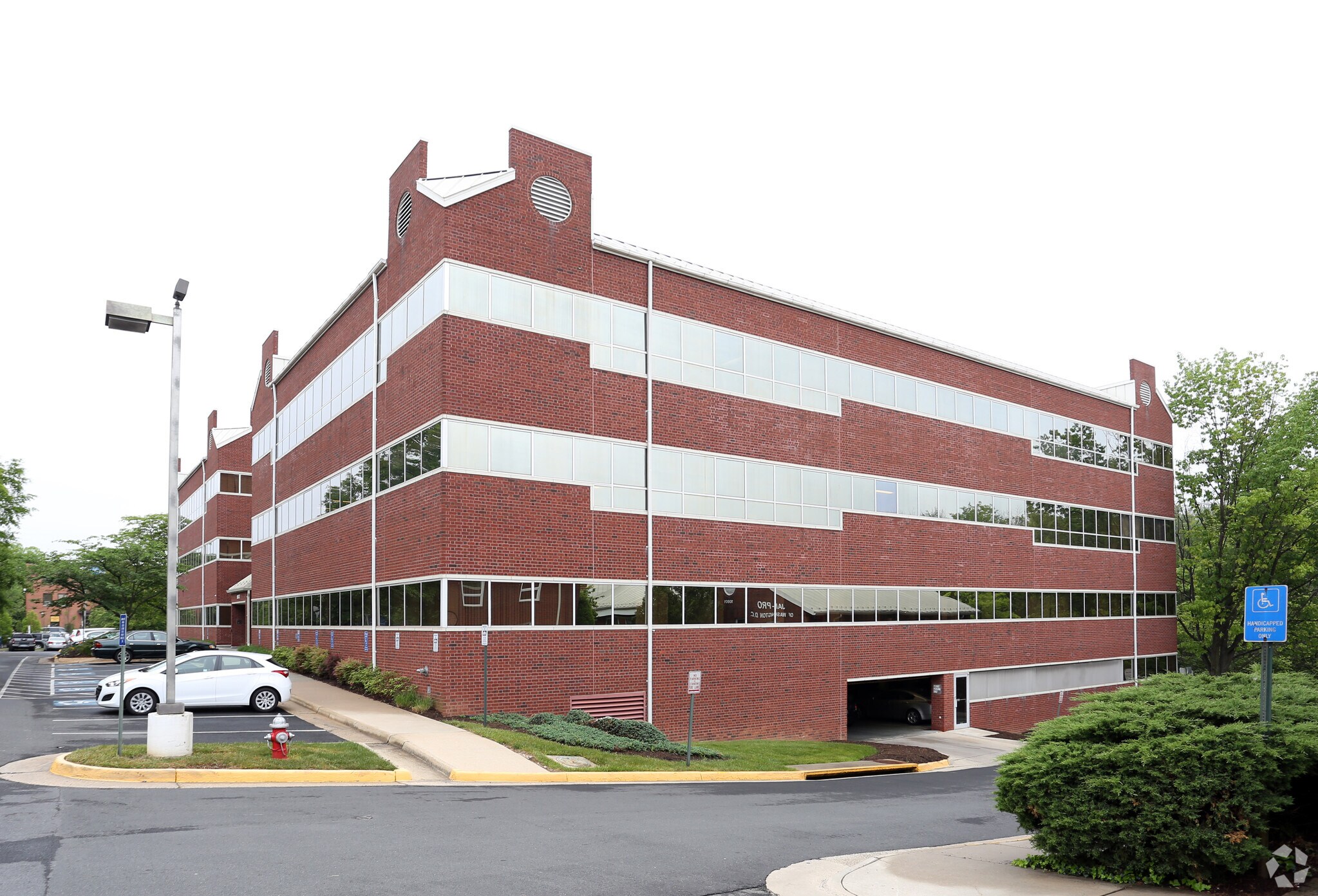 10777 Main St, Fairfax, VA for sale Primary Photo- Image 1 of 1